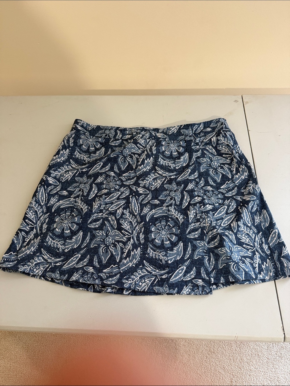 Ripskirt Hawaii Navy Blue and White Floral A-Line Skirt